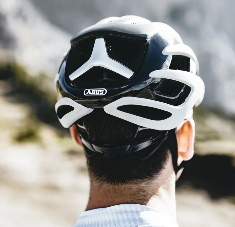 Q36.5 AIRBREAKER Helmet : ICE-1